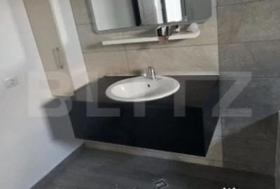 Casă cu 4 camere cu Teren 300 Mp în Priseaca - 12