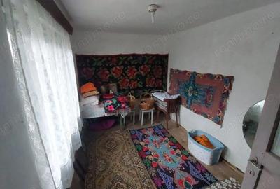 Casă cu 3 camere cu Teren 1900 Mp în Măgura - 2