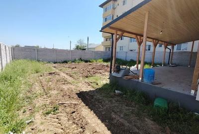 Casă cu 5 camere cu Teren 500 Mp în Central - 11