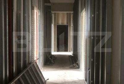 Spațiu comercial, de 280 mp, în Bartolomeu - 1