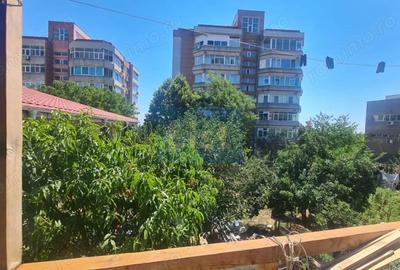 Casă cu 3 camere cu Teren 300 Mp în Mazepa 2 - 1
