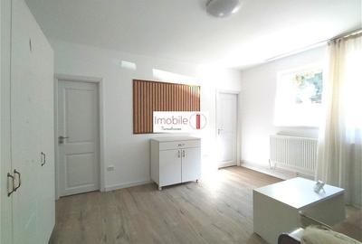 Apartament cu 2 camere semidecomandat, mobilat în Central - 3