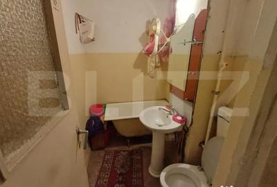 Apartament cu 3 camere semidecomandat în Plopilor - 1