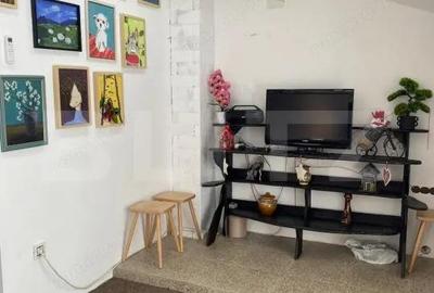 Casă cu Teren 914 Mp în Central - 4