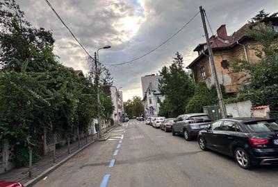 Kiseleff.Bloc nou - 2