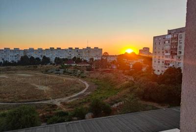 Închiriez apartament 2 camere - 2