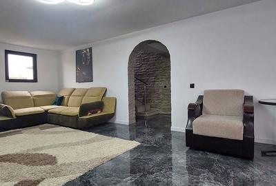 Casă cu 5 camere cu Teren 1507 Mp în Vânători - 15