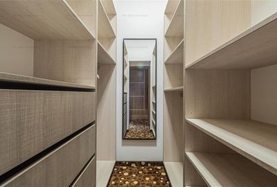 Apartament cu 4 camere decomandat, mobilat în Tractorul - 11