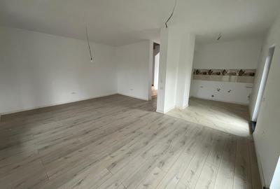 Duplex cu 4 camere cu Canalizare în Balotești - 4
