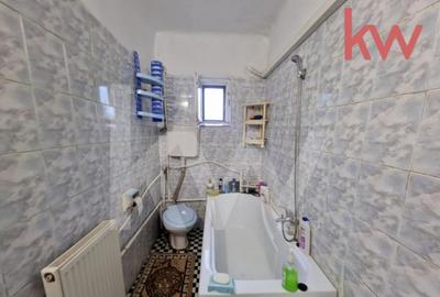 Casă cu 5 camere cu Canalizare în Central - 6