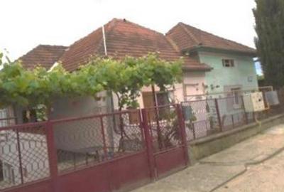 Cota de 1/2 din casa si teren- municipiul Hunedoara, jude... Cota de 1/2 din casa si teren- municipiul Hunedoara, jude... - 2