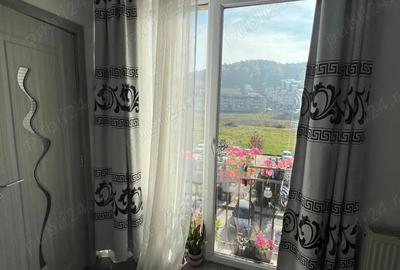 Apartament de 2 camere decomandat, zona Pori, Floresti - 1