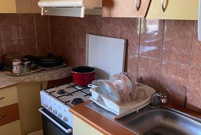 Apartament cu 3 camere semidecomandat în Central - 2