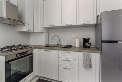 Apartament 2 camere Mamaia zona Rex - 3