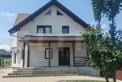 Casă cu 5 camere cu Teren 900 Mp în Central - 3