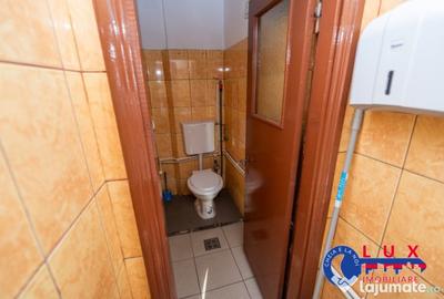 Spațiu comercial, de 35 mp, în Peco - 5