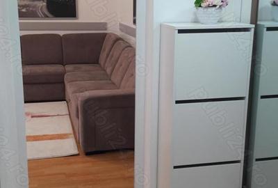 Garsonieră decomandată în Central