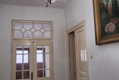 Casă cu 4 camere în Central - 16