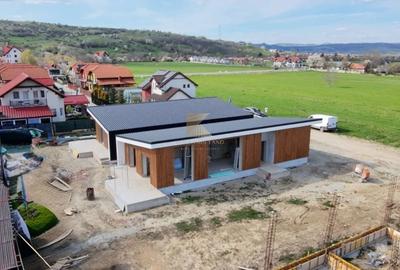 Casă individuală cu 4 camere cu Canalizare în Tohanu Nou - 21