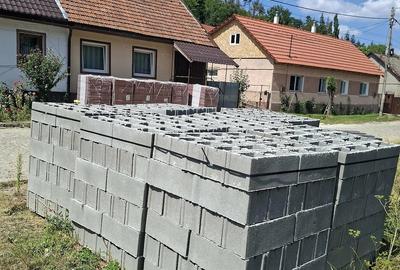 Casă cu Teren 300 Mp în Central