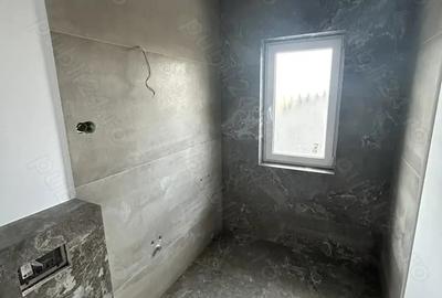 Proprietar vand duplex la cheie, liber, ocupabil imediat, 4 dormitoare, 3 bai - 2