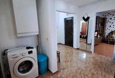 Apartament cu 3 camere decomandat în Central - 4