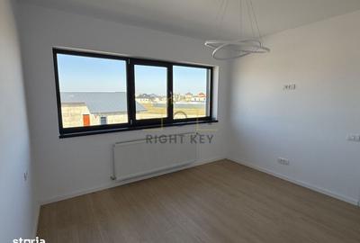 Casă cu 5 camere cu Teren 560 Mp în Tărtășești - 2