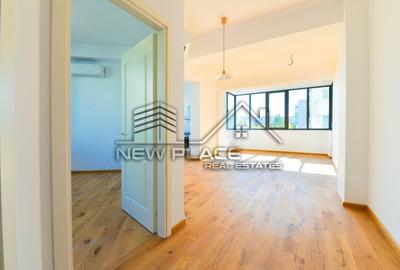 Apartament cu 3 camere decomandat în Aviației