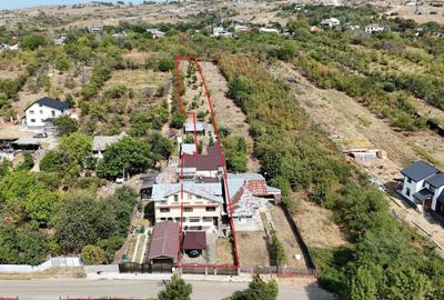 Casă individuală cu 10 camere cu Canalizare în Băicoi - 23