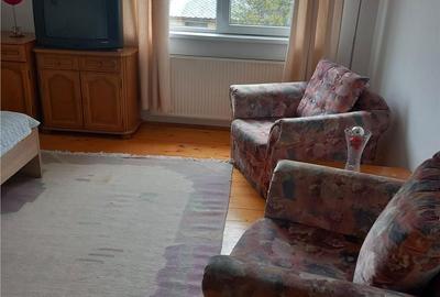 Casă cu 4 camere cu Teren 241 Mp în Central - 8
