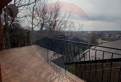 Casă cu 4 camere în Albești - 14