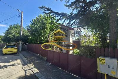 Casa de vanzare in oras / cartier CFR din caramida P+M - 1