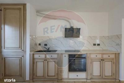 Casă cu 4 camere semidecomandat cu Teren 345 Mp în Ronaț