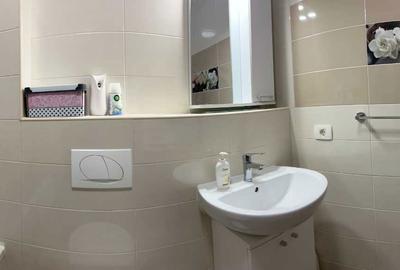 Apartament cu 3 camere decomandat în Tractorul - 6