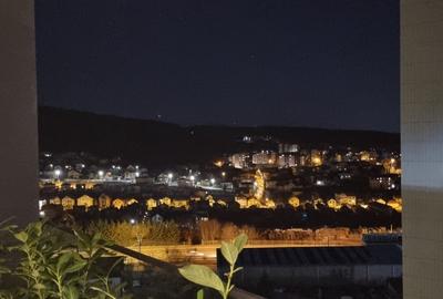 Apartament cu 3 camere semidecomandat, mobilat în Zorilor - 9