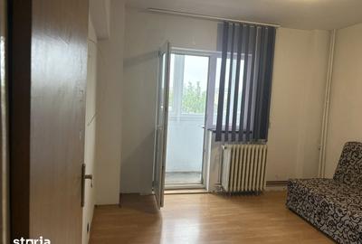 Apartament cu 2 camere decomandat în Triaj - 1
