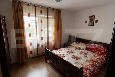 Apartament cu 3 camere, parter, zona Zamca - 2