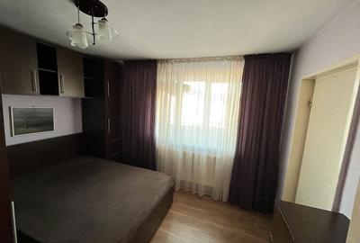 Apartament cu 3 camere decomandat, mobilat în Central - 2