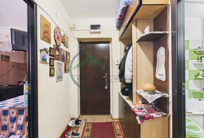 Garsonieră decomandată, mobilată în Răcădău - 2