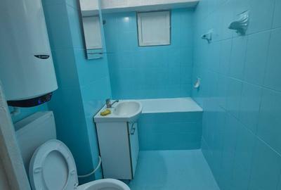 Apartament cu 4 camere decomandat în Micro 5 - 7