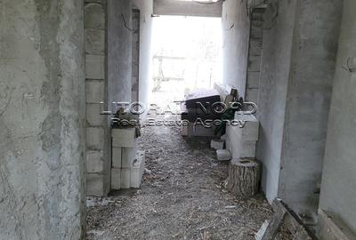 Casă individuală cu 6 camere cu Canalizare în Valu lui Traian - 5