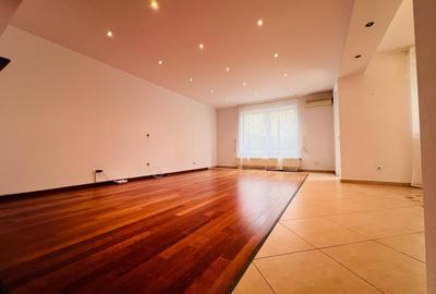 Casa de inchiriat cu sauna si piscina in complexul  Gradinile Soarelui - 6