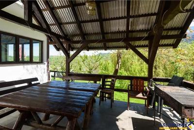 Pensiune cu priveliste fabuloasa, zona boema, Bran, Brasov. - 2