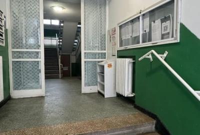 Apartament cu 4 camere decomandat în Gorjului - 9