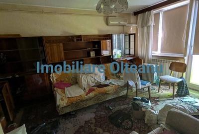 Apartament cu 2 camere decomandat în Calea București - 2