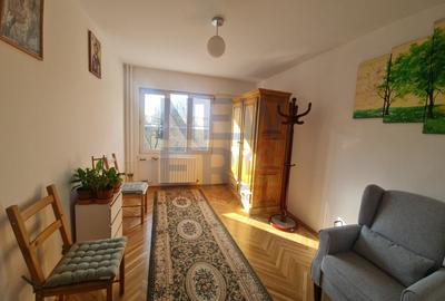 Apartament cu 4 camere decomandat în Pajura - 3