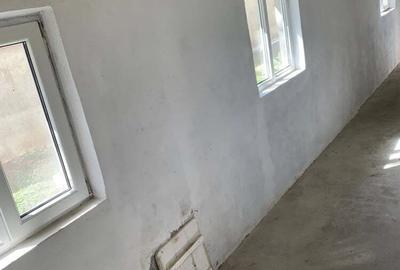 Vand apartament 4 camere parter 80m2 Alexandria str Independentei nr2 Bl307 scA Ap2 parter - 1