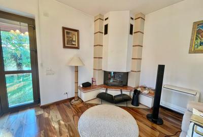 Casă cu 7 camere cu Garaj în Dămăroaia - 4