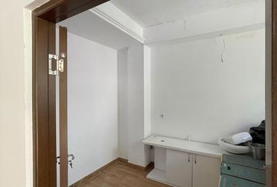 Spațiu comercial, de 75 mp, în Complex Studențesc - 1