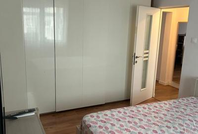 Apartament cu 3 camere semidecomandat în Pantelimon - 3